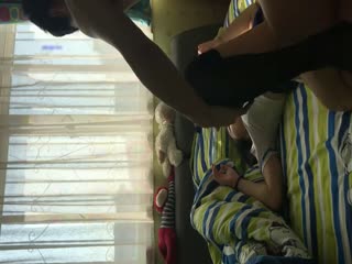 -独家推荐_学院派女神级气质短发美女背着闺蜜出租屋勾引她男友_穿着[补录]